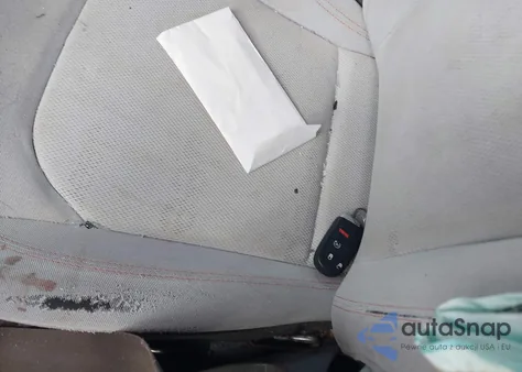 2015 Jeep Renegade Latitude z USA, uszkodzony, nr VIN ZACCJABT0FPB61152